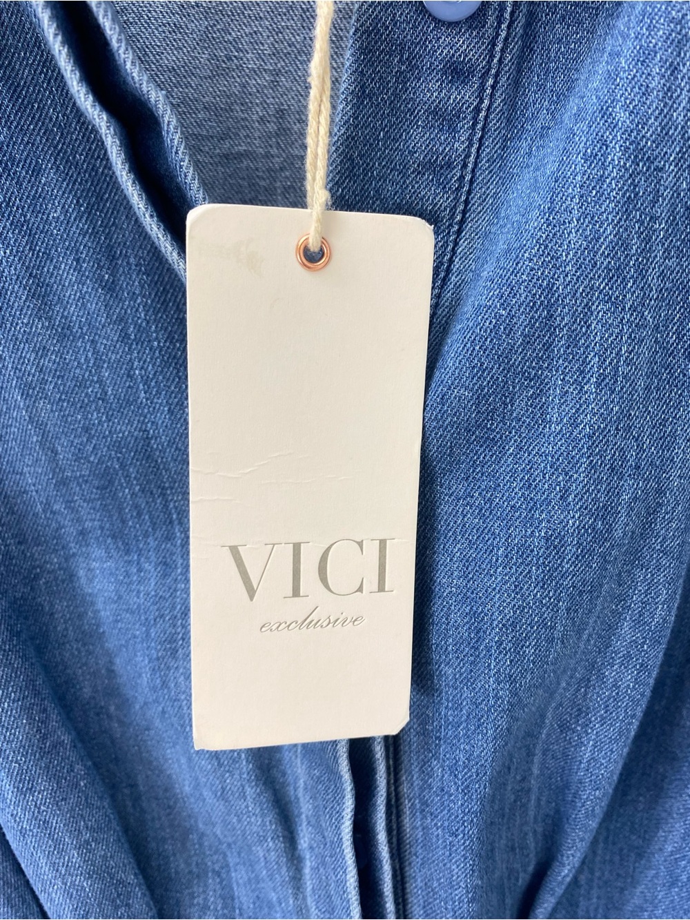 Vici Denim Romper - Picture 4 of 9